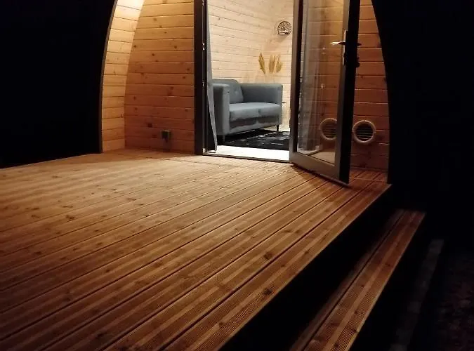 Climatise Avec Terrasse Privative Et Kitchenette 3* Avranches